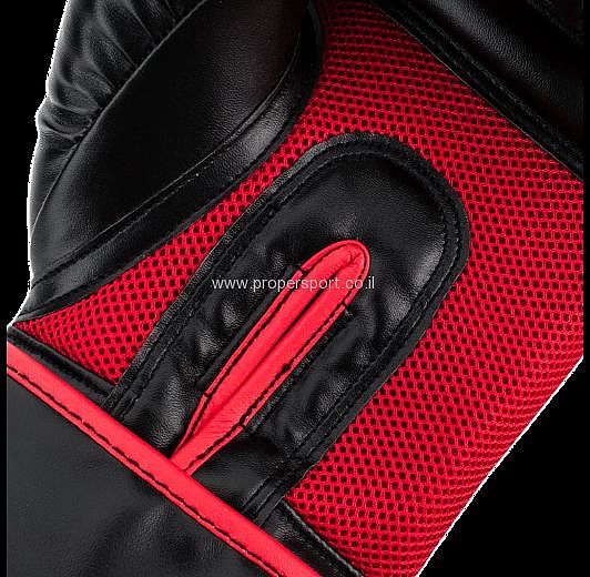 ����� ����� �������� ���� UFC